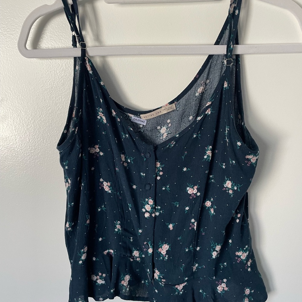 Active USA Blue Sleeveless Crop Camisole